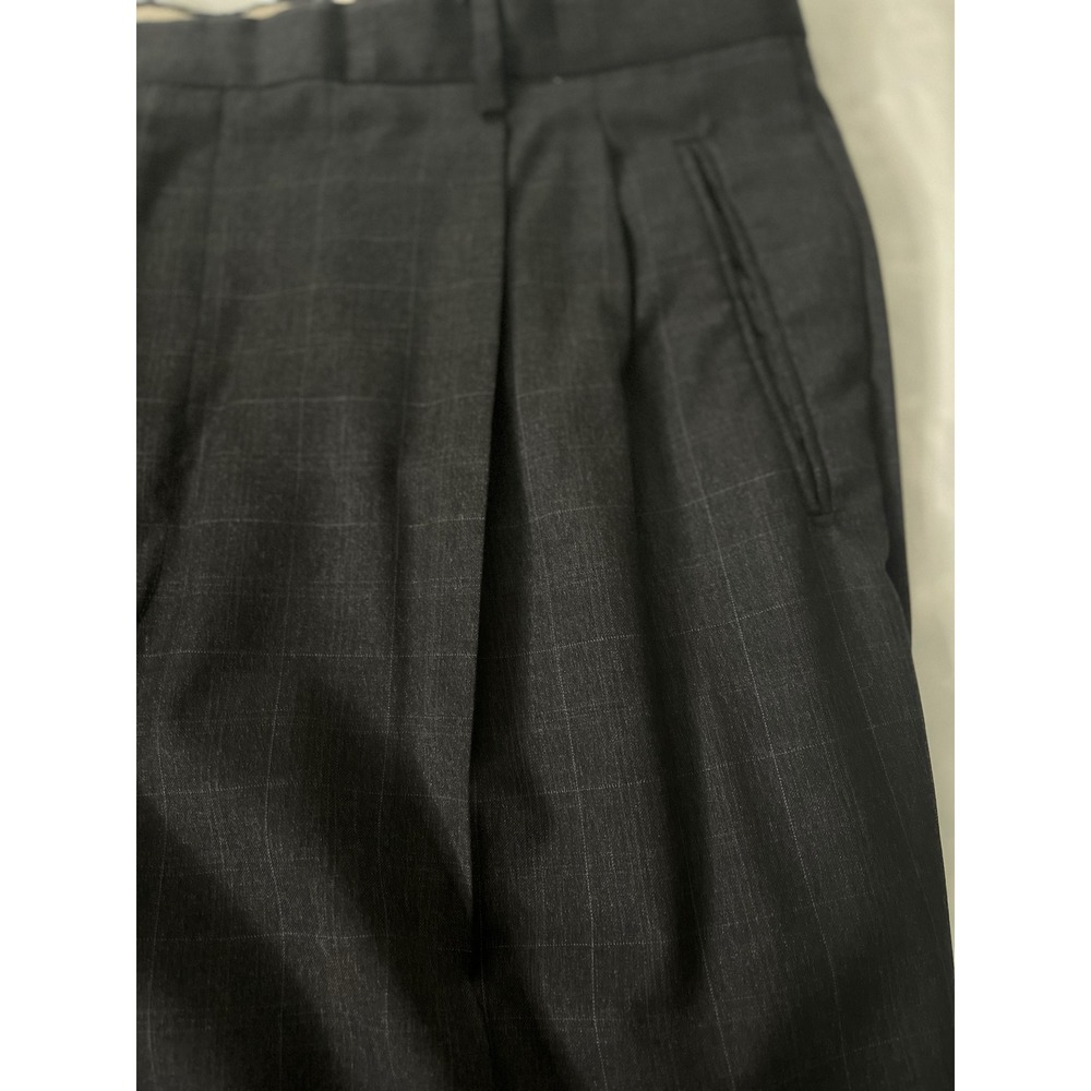 Chiavari Suit Mens 48R/42w Charcoal windowpane 100% Wool 2 Button Made in Italy - Picture 9 of 10